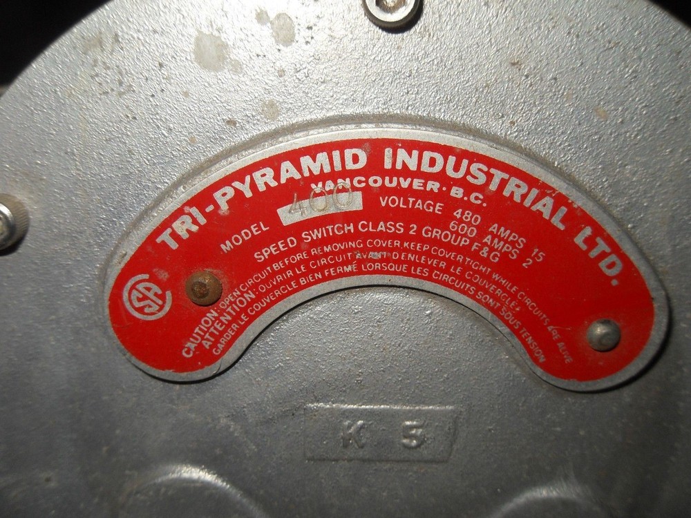 1 TRI-PYRAMID INDUSTRIAL MODEL 400 SPEED SWITCH