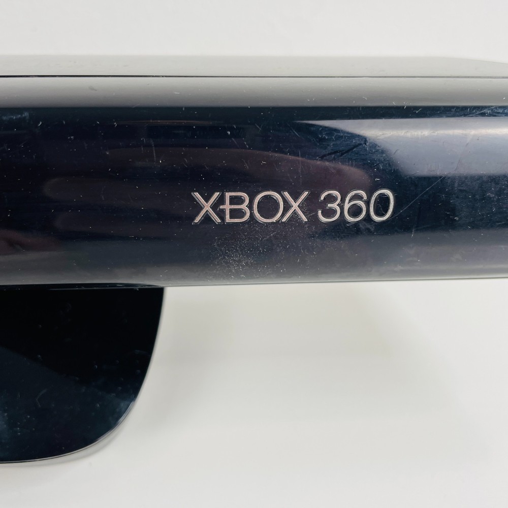 Xbox 230 Kinect Motion Sensor Bar Model 1473 Microsoft 2007 - Read