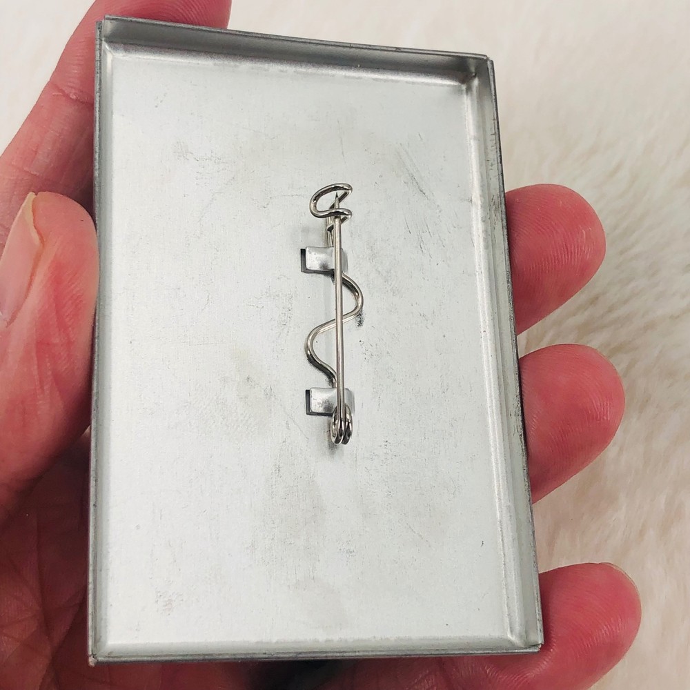 Vtg ManagePro Computer Software IT Adverting Button Pin