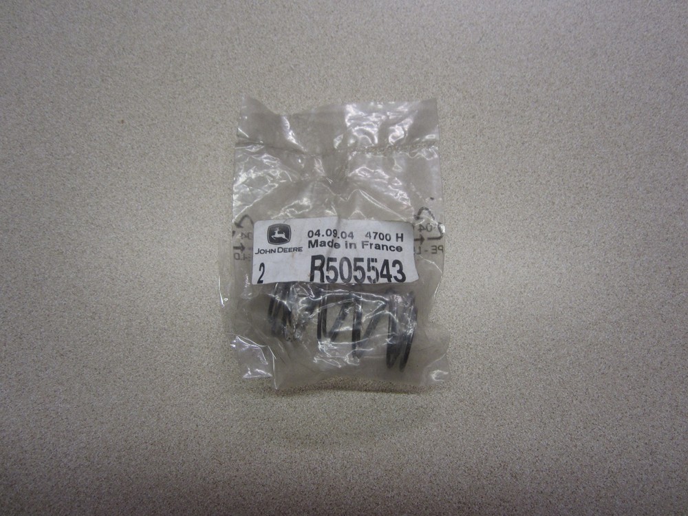 John Deere R505543 (2) Springs