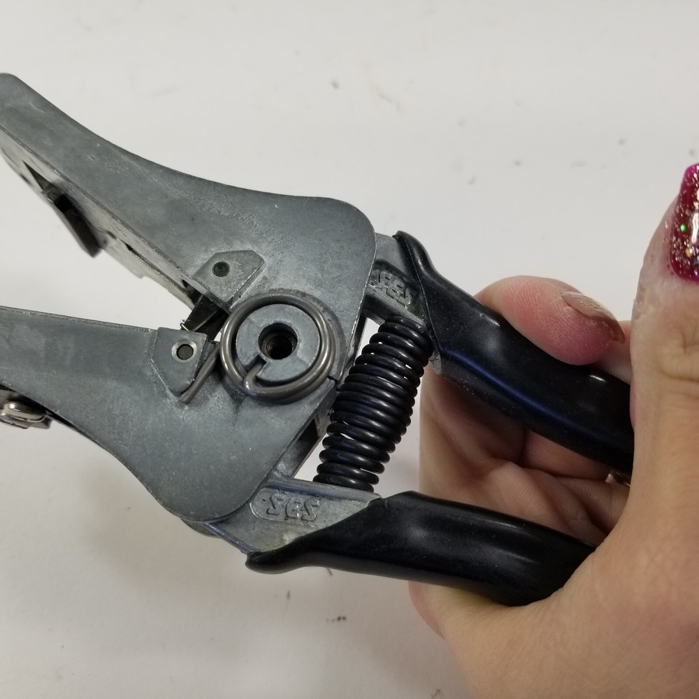 Alpha STRP-25 Wire Strippers