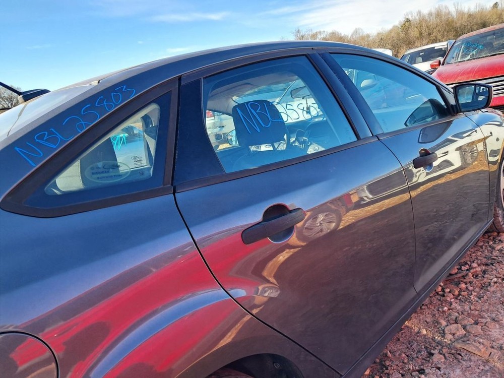 Fuse Box Engine VIN 2 8th Digit Fits 16 FOCUS 4895477