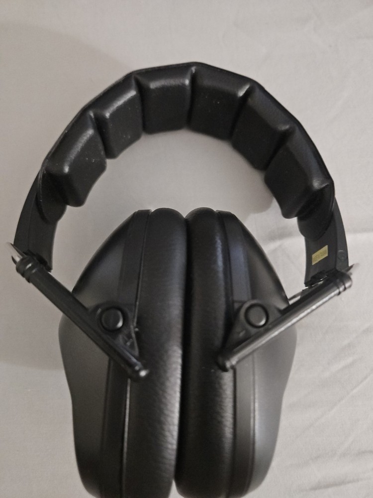 Walker shooting earmuffs