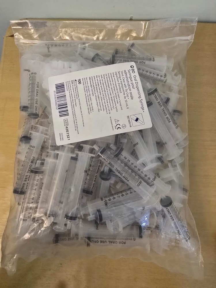 BD Oral Dispensing Syringe 10mL w/ Tip Cap 100 Pack REF 305219 NEW Bulk