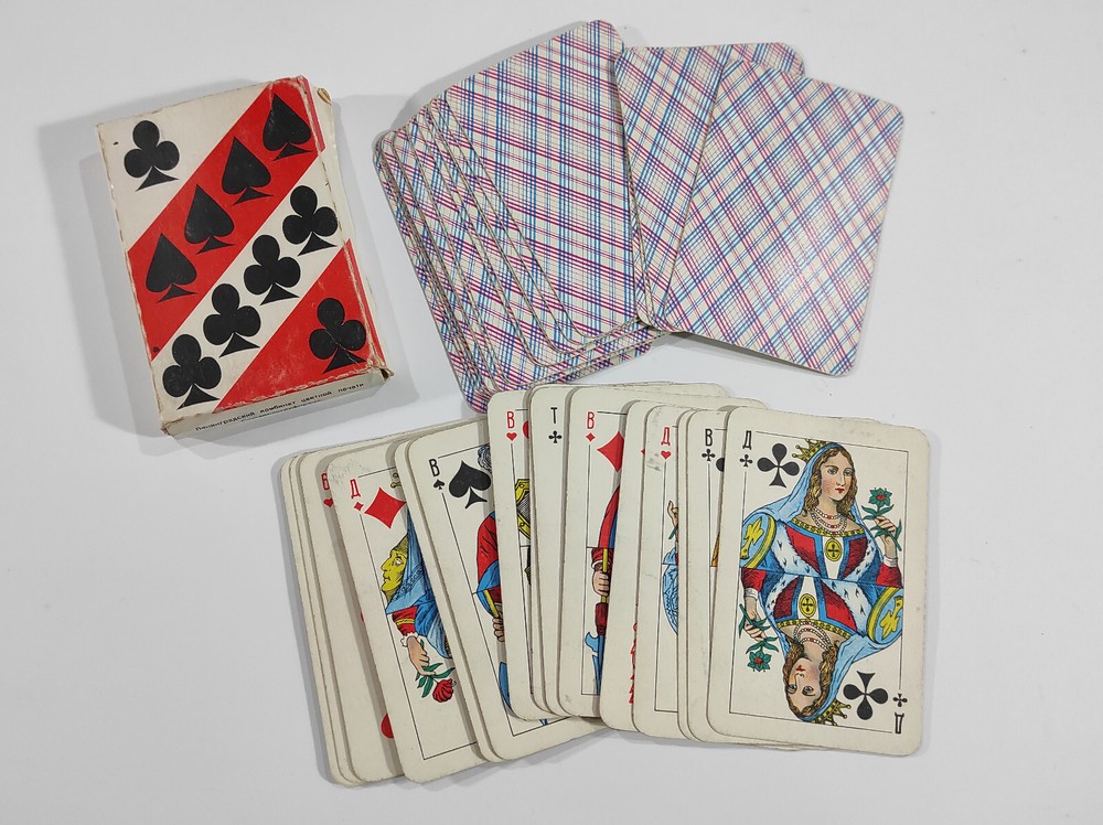 Soviet playing cards 1985, deck of 36