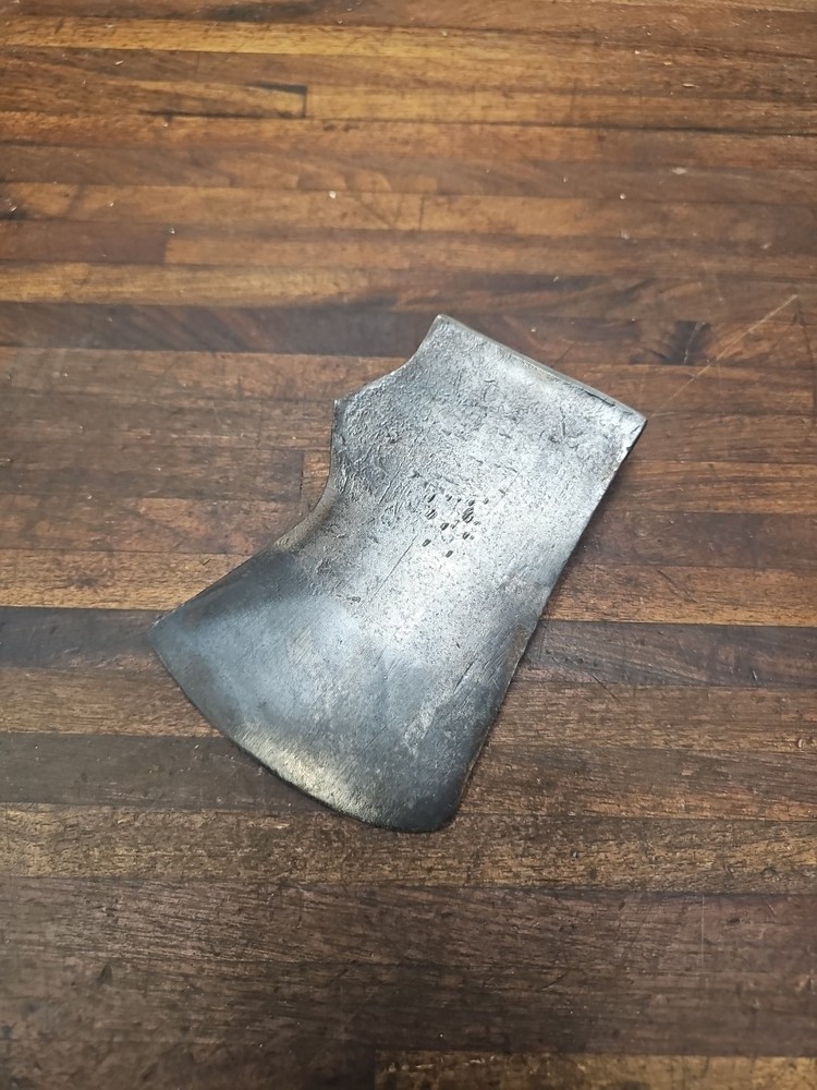 E42- Early Antique jersey pattern axe head 3 lb