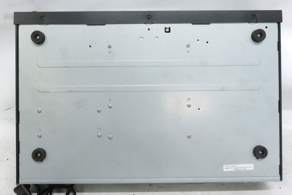 TASCAM CD-200BT Bluetooth CD Player * Used,, Working