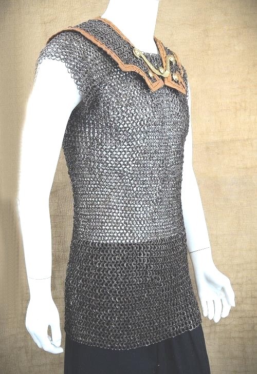 Roman Lorica Hamata Chainmail -Alternating Dome Riveted Construction - Darkened