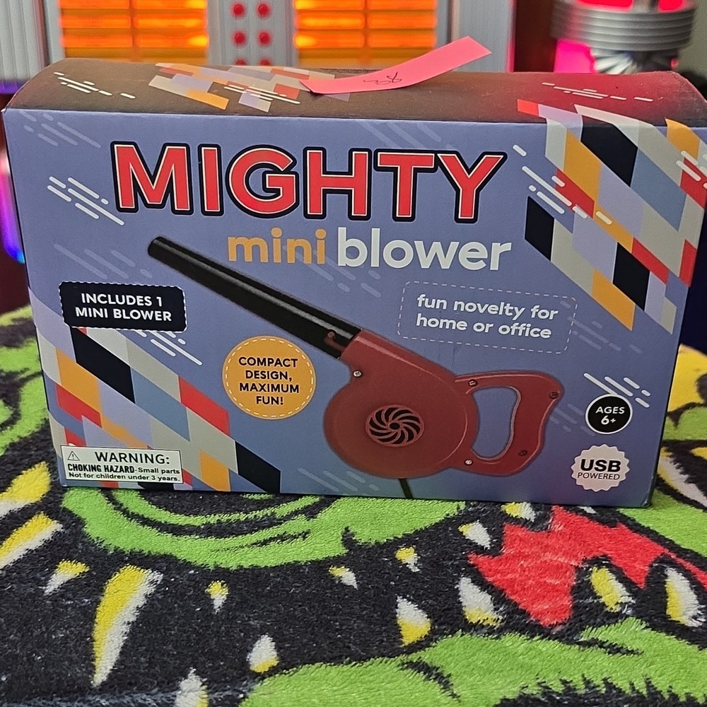Eccolo Mighty Mini Blower Red Compact USB Powered Handheld Leaf Blower