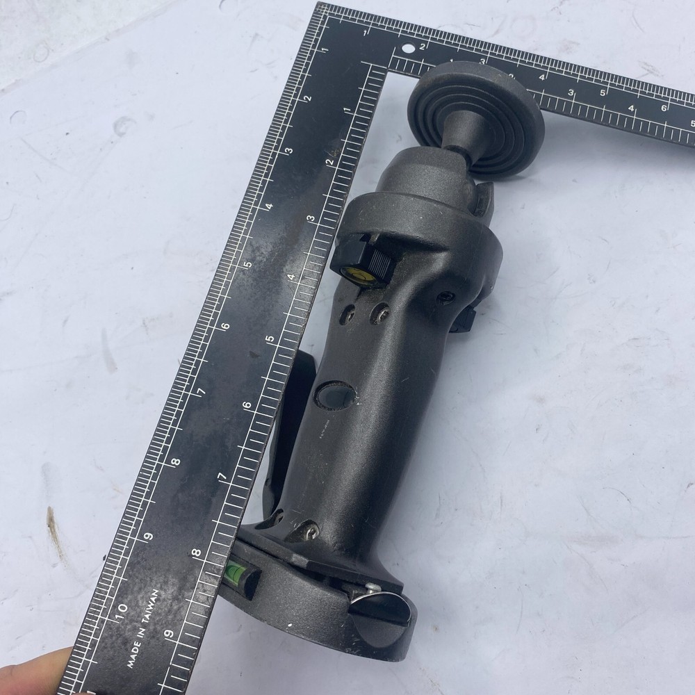 Twist-Lock Medium Composite Suction Cup Double Sphere Mounting Set🔔