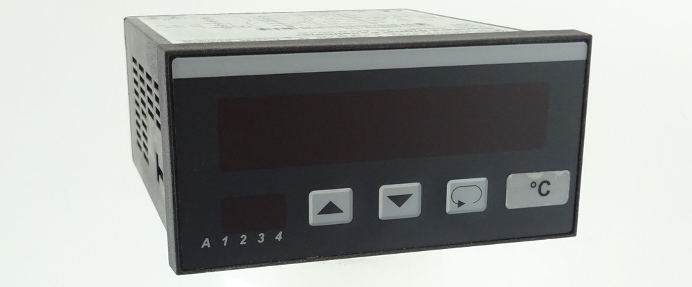 Martens Electronics Standard Signal Panel Meter S9648-1-2R-AO-0-00-°C Display Unit