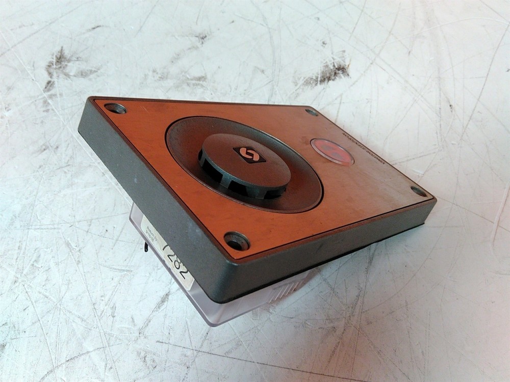 Defective Zenitel Stentofon TCIS-2 Intercom Unit Rusty Water Damaged AS-IS