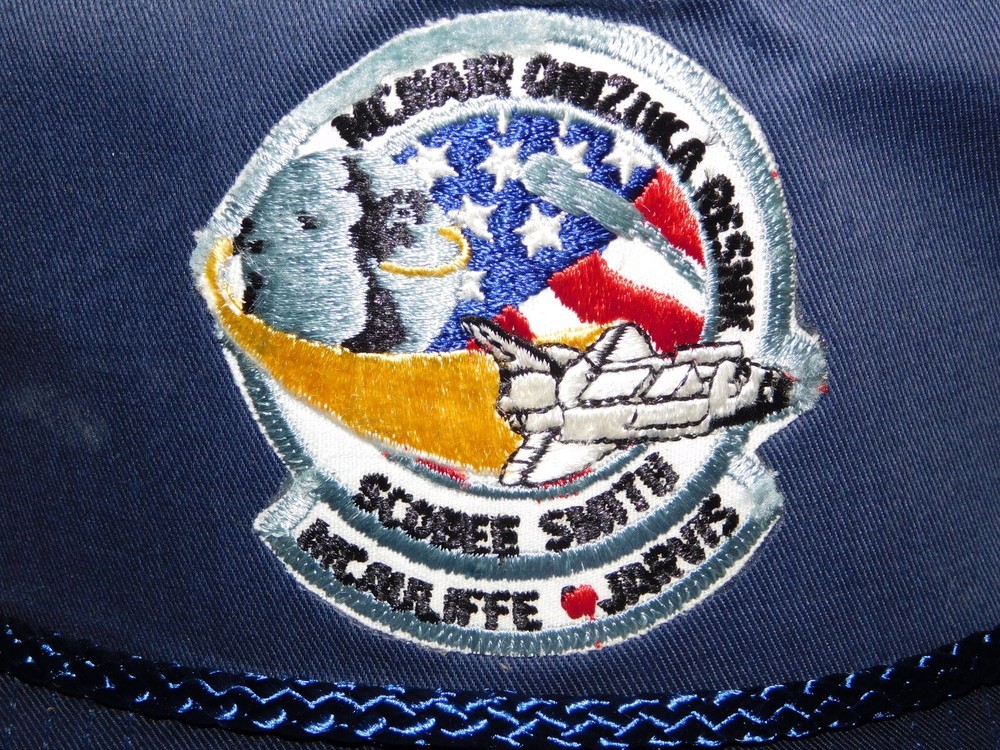 ASTRONAUTS SCOBEE SMITH MCAULIFFE JARVIS CHALLENGER SPACE SHUTTLE HAT NEW COND