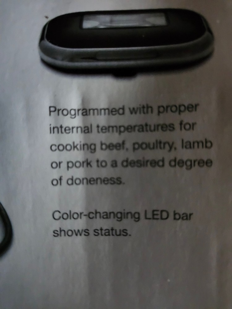 NEW SHARPER IMAGE DIGITAL COOKING THERMOMETER COLOR-CODED DONENESS (BENT BOX)