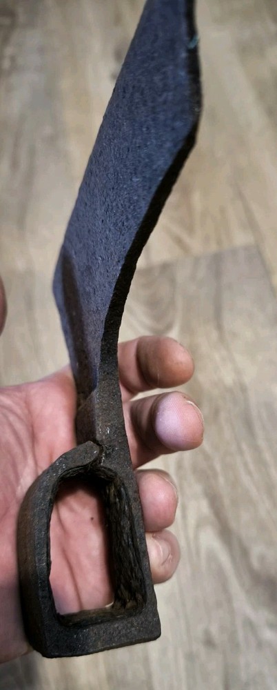 RARE QUALITY FORGED AXE HEAD HATCHET