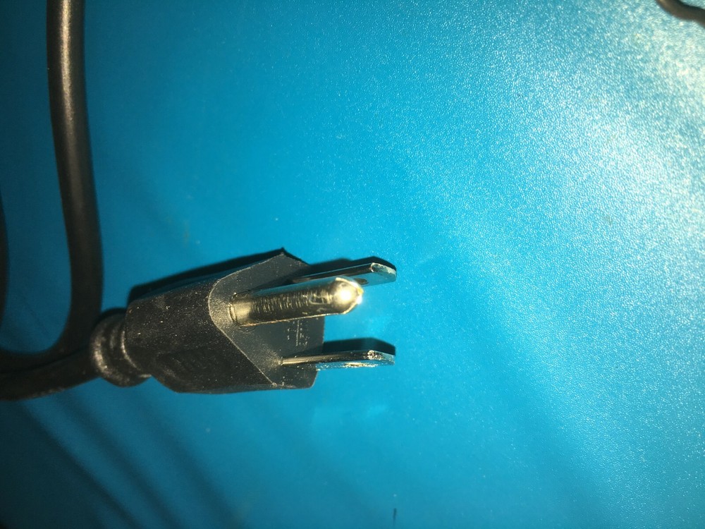 Television power cord 6' long (U.S. type)
