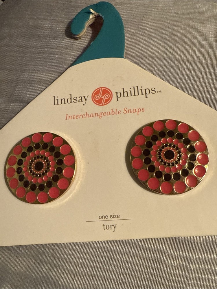 Lindsay Phillips Interchangeable Snaps for Switch Flops. New On Original Packing