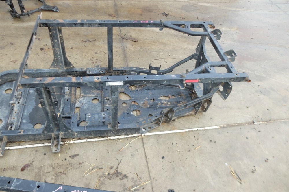 16 Polaris Ranger ETX 325 frame chassis