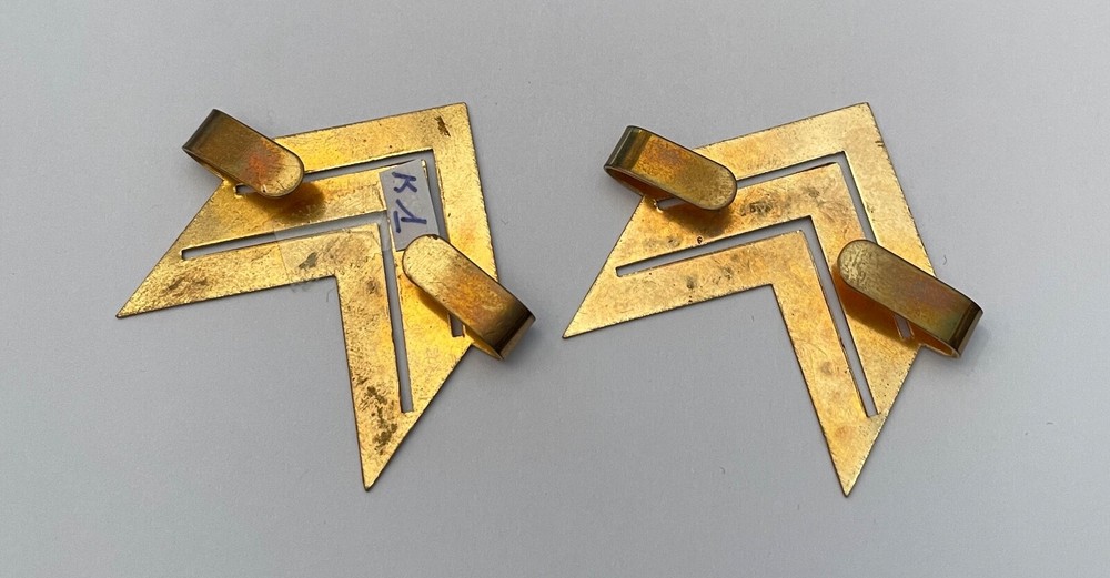 Metallic Shoulder Grades. Sergeant Chief. K1 (L52)
