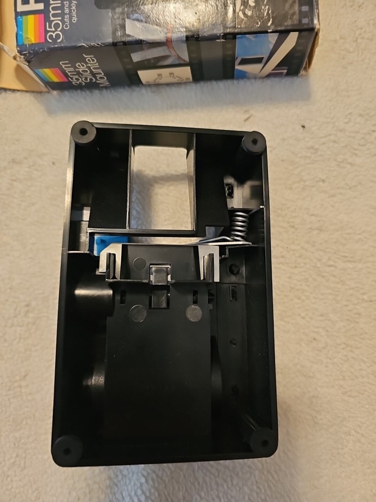 Polaroid 35mm Slide Mounter