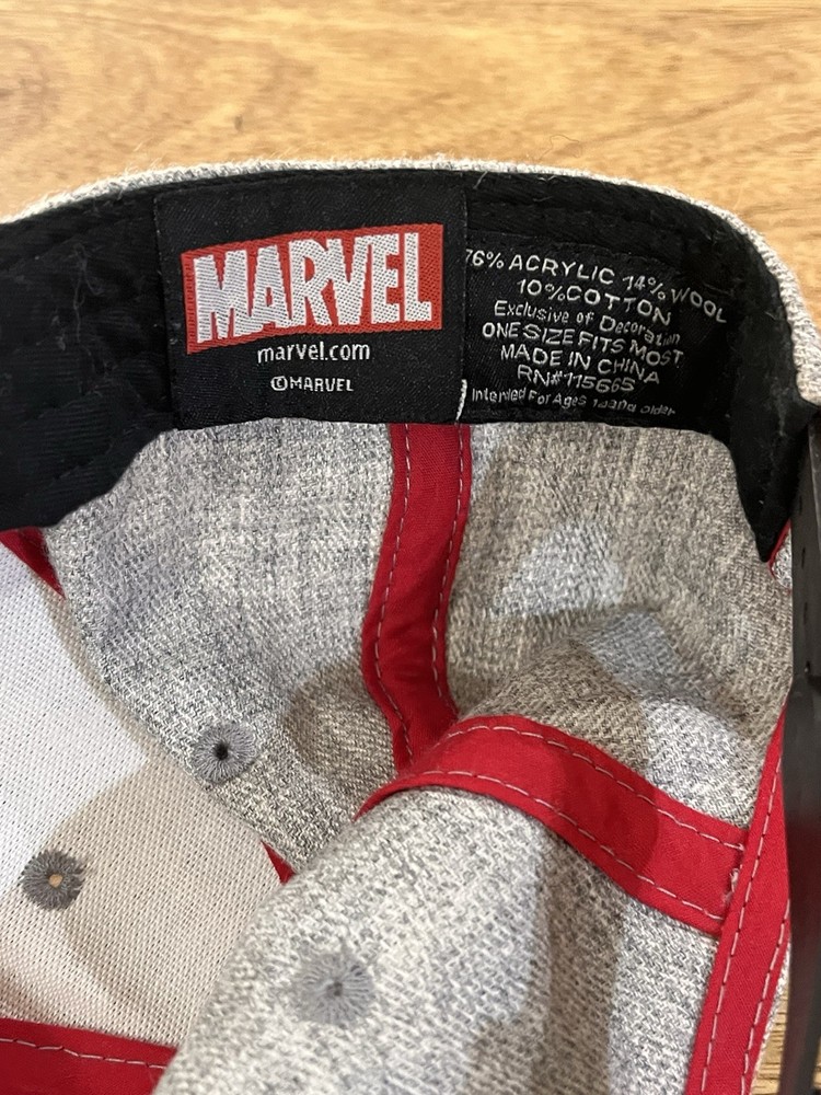 Marvel Comics Deadpool Classic Logo Gray & Red Snapback Baseball Cap Hat
