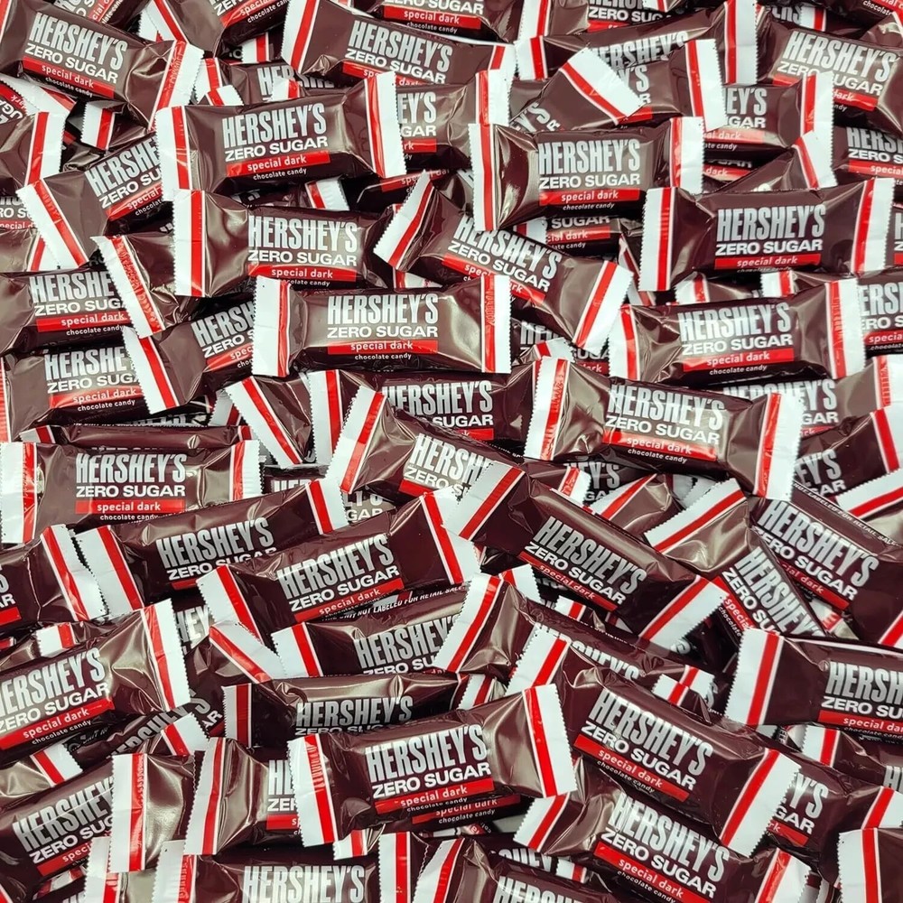 Hershey's Zero Sugar Special Dark Chocolate, Bulk & Delicious Candy (2 Pounds)