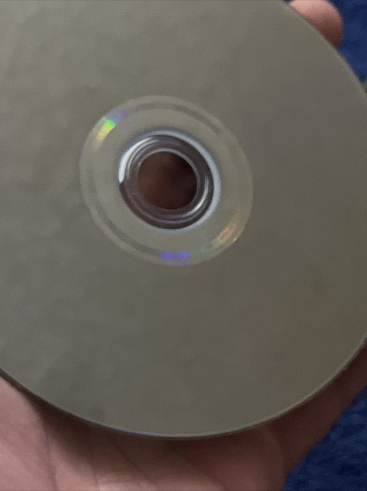 ps4 1tb bundle 2 Controllers All Cords And Multiple Games