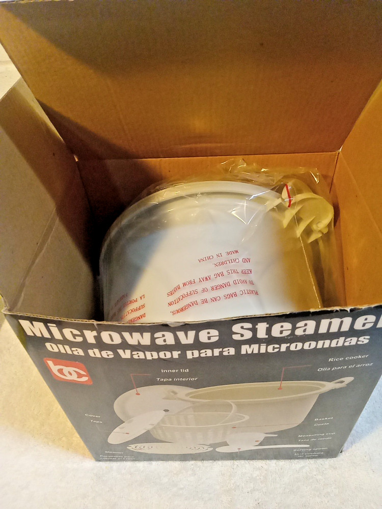 Bene Casa MICROWAVE STEAMER/Rice Cooker Never Used