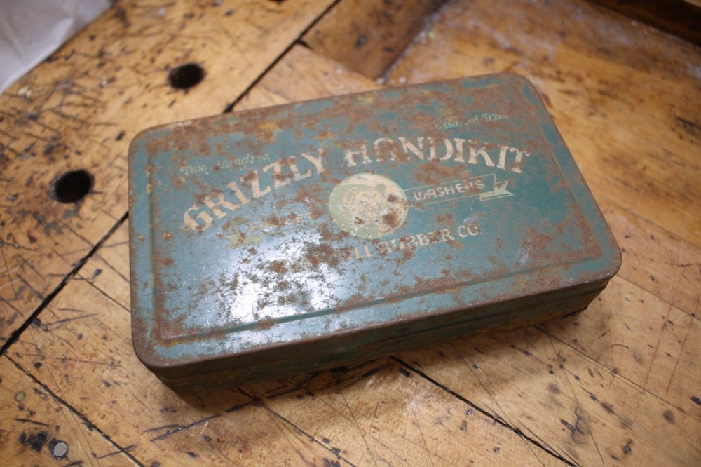 Klondike Handikit Tin Washer Box, RUSTED OUT