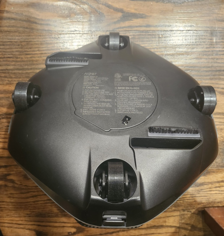 AIPER Seagull SE Cordless Robotic Pool Cleaner Vacuum