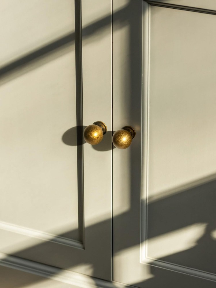 Antique Brass Cabinet Knobs Classic Vintage Retro Drawer Knobs Kitchen Cupboa...
