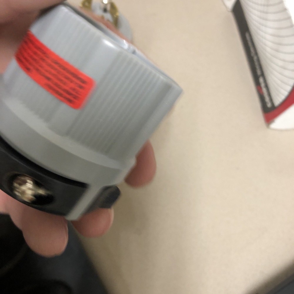 COOPER 6202CL LOCKING PLUG Qty 1