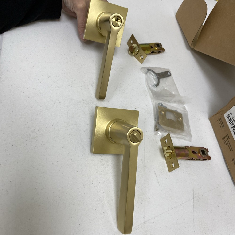 Emtek 5122HL0RHUS4 Helios Lever Square Rosette