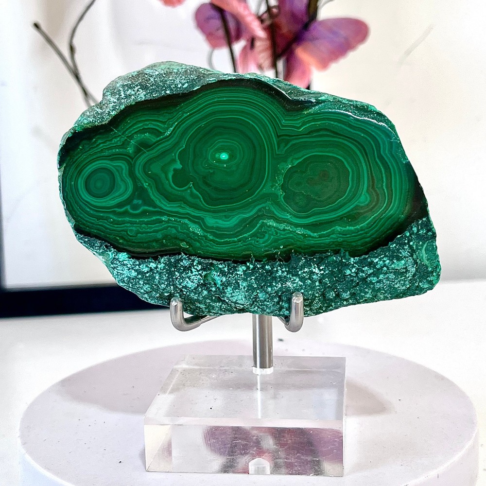 413G Green Malachite Coarse Mineral Sample