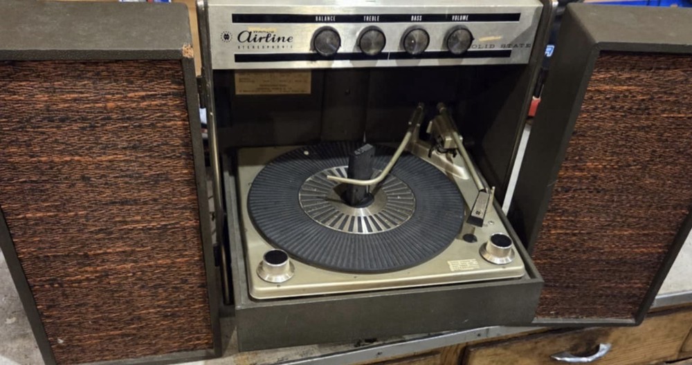 Wards Airline Vintage Record Player