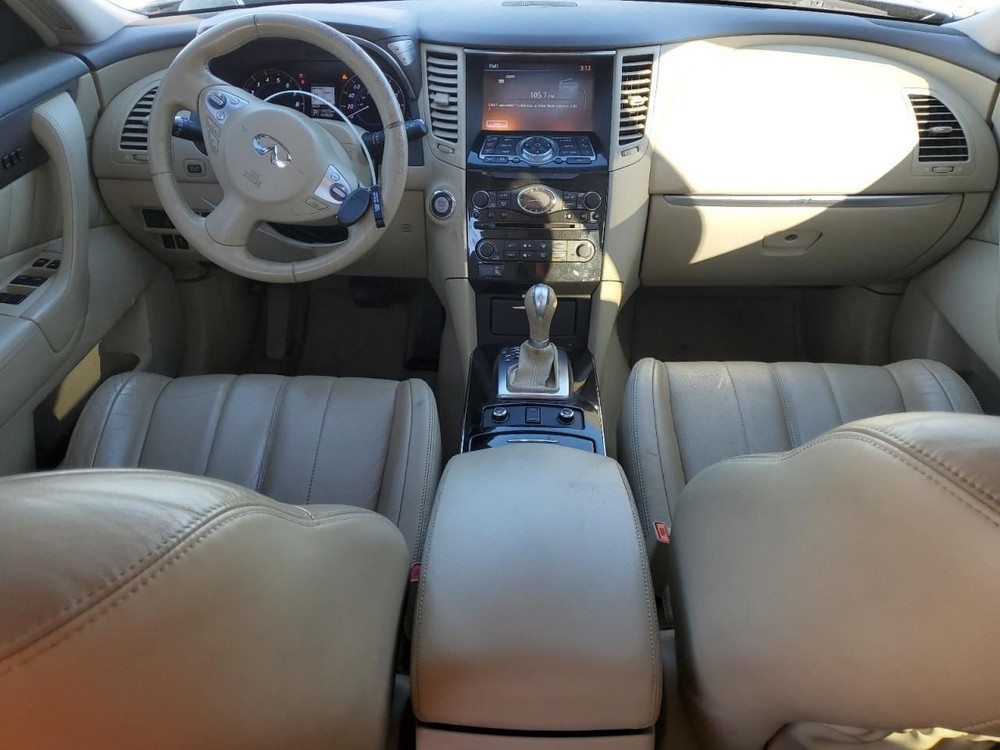QX70 2017 Glove Box 4752830