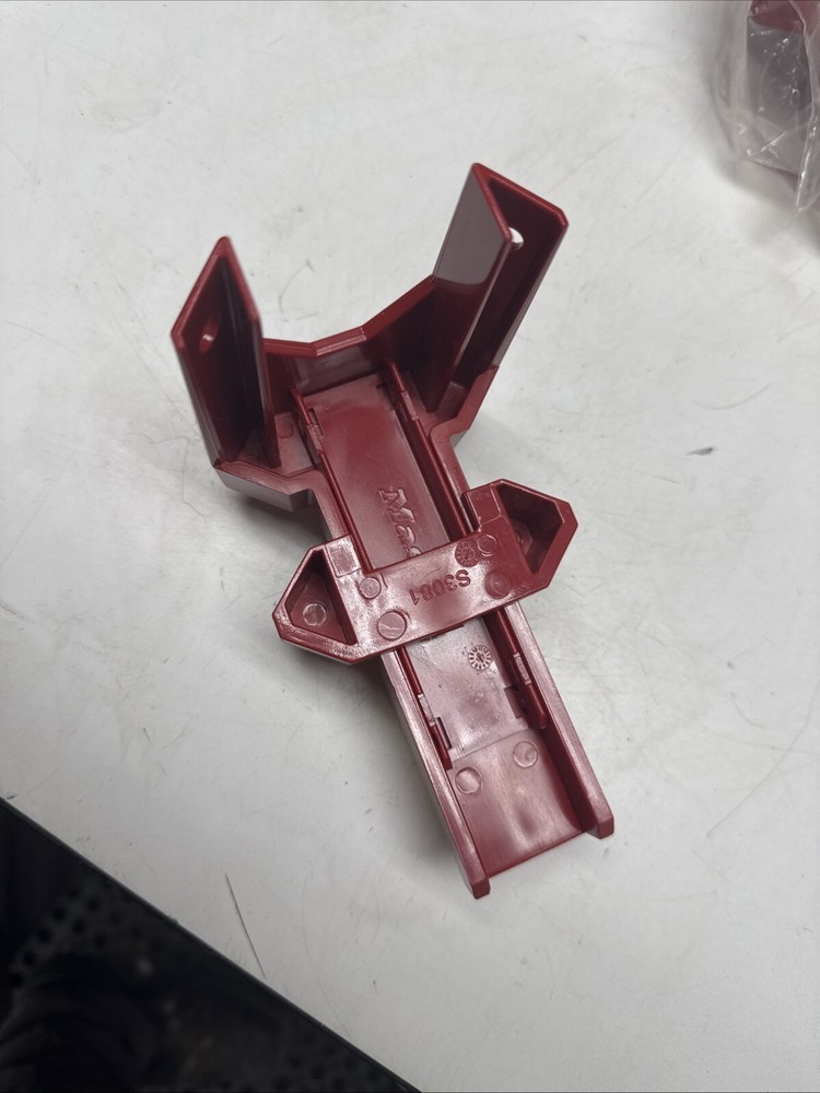 MASTER LOCK S3920 BUTTERFLY VALVE LOCKOUT