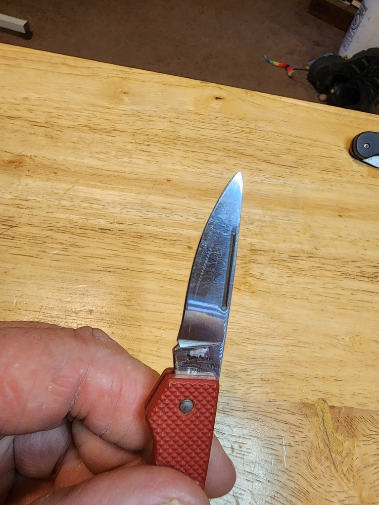 kabar folding pocket knife