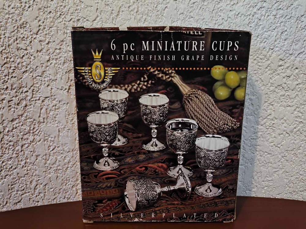 6pc Miniature Shot Cup Antique Finish Grape Design Silver-Plated
