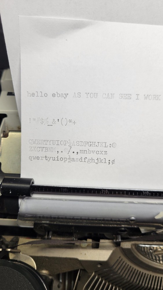 ADLER J5 TYPEWRITER NOTE WITH CASE