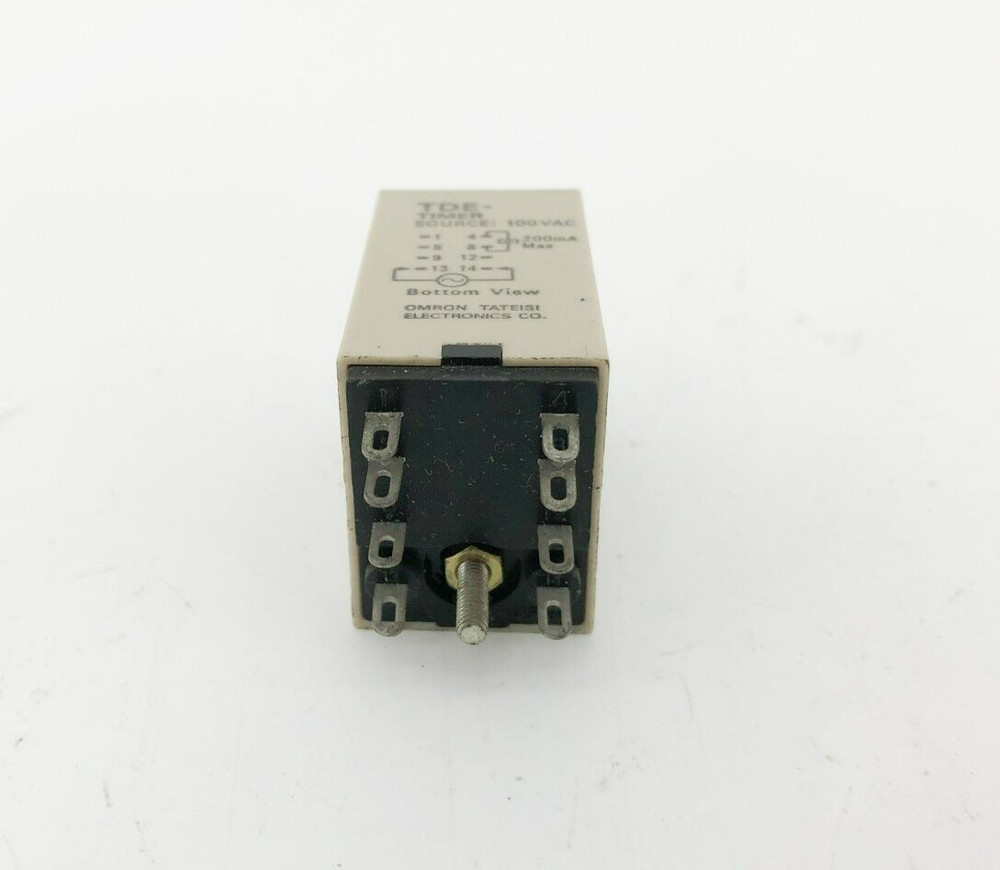 New Omron Type TDE Timer 100VAC 5s.