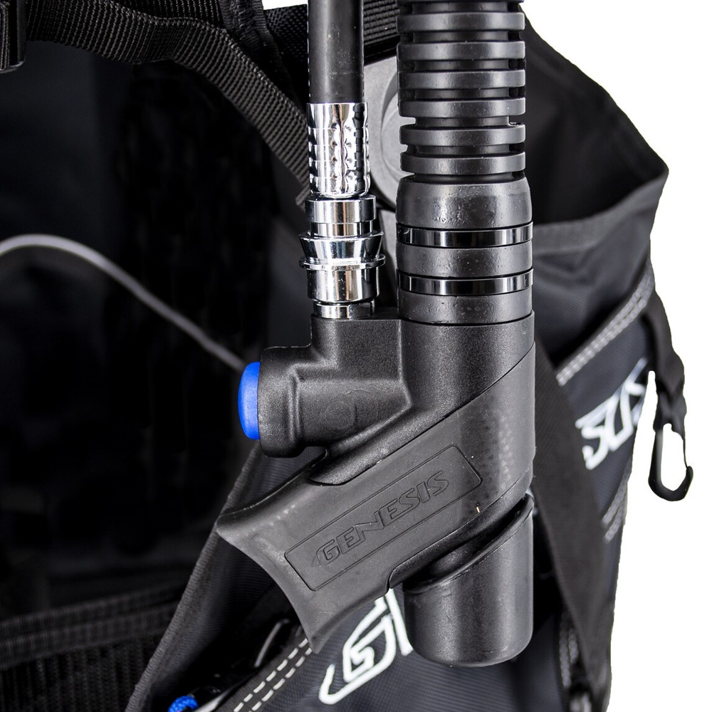 Genesis Durable Weight Integrated Jacket Style Buoyancy Compensator Size MD