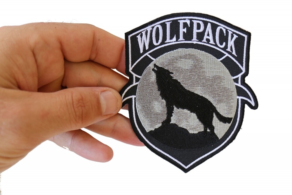 Patch (Iron-On), Wolfpack Patch Wolf Howling Moon Silhouette, 4" x 3.5"
