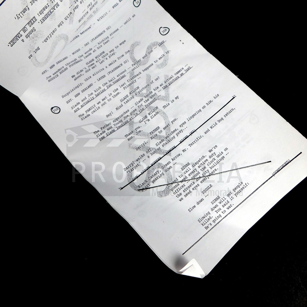 ARROW Deathstroke Returns Call Sheet and Script Sides S06E05 (0225-8502)