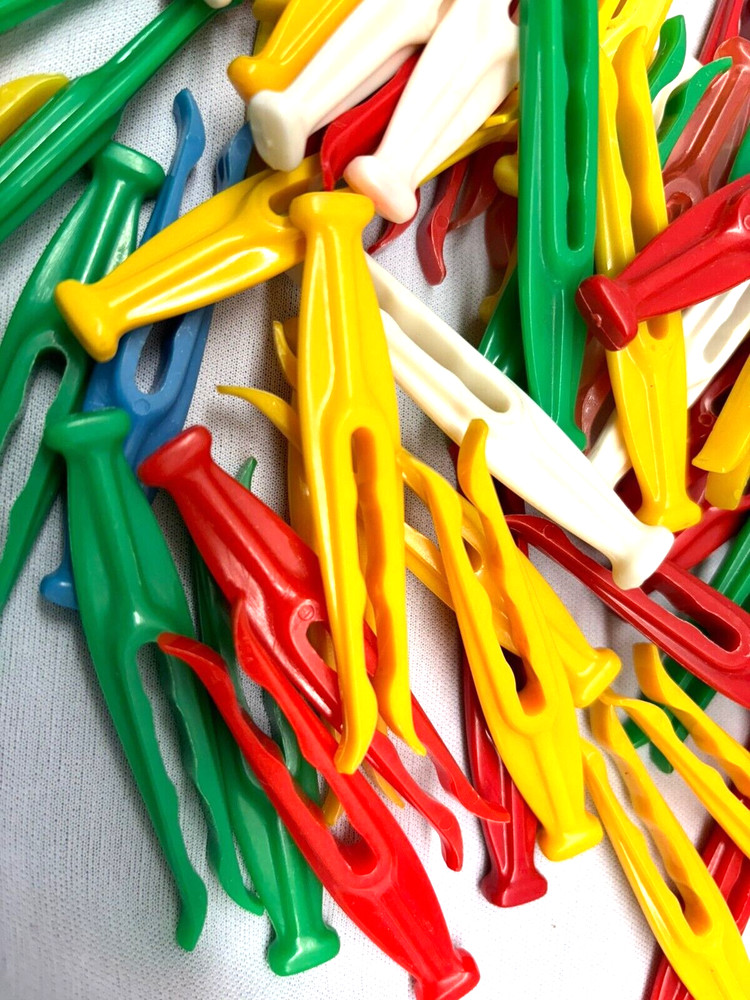66 Colorful Plastic Clothes Pins