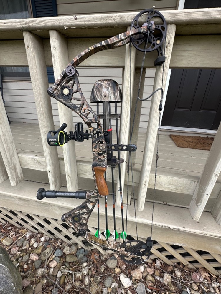 Mathews DXT Right Hand 27/70