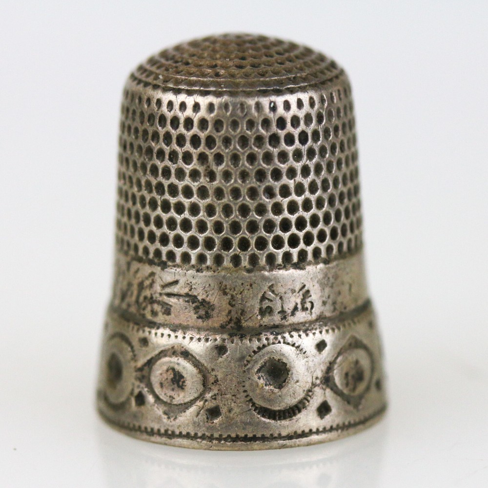 Vintage Simons Bros. Sterling Silver Thimble