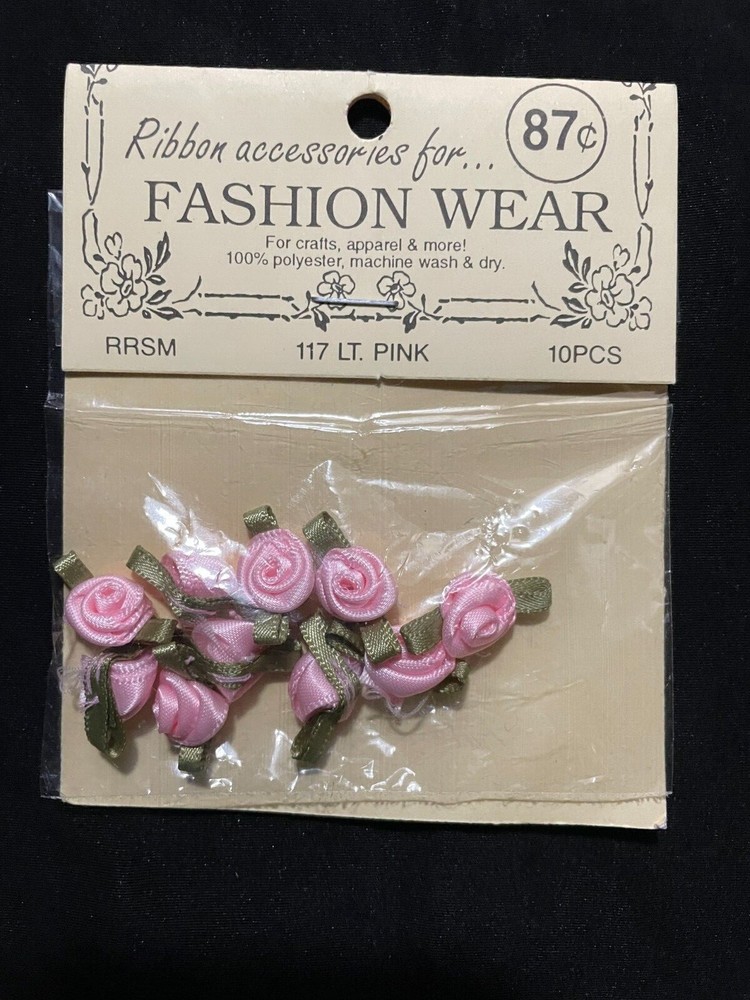 ASSORTED FLOWERS AND LEAVES