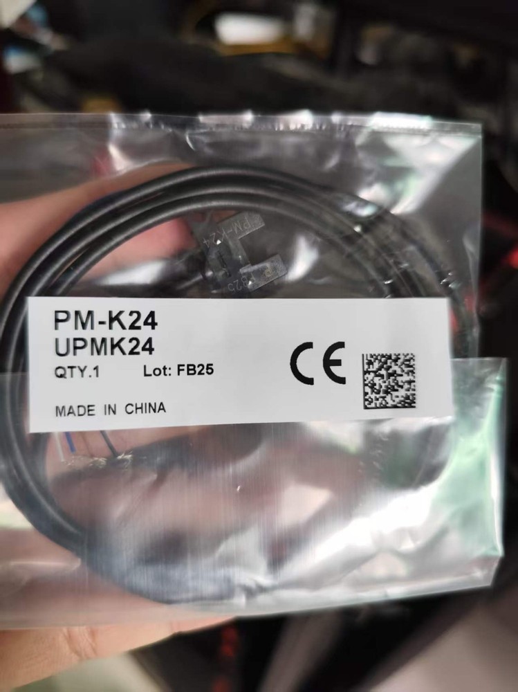 1  PCS   Panasonic PM-K24  Photoelectric Switch Sensor