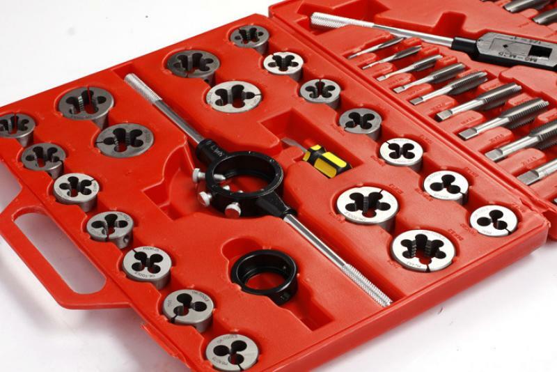 45pcs hand tap, die car maintenance tool, manual hardware tool box